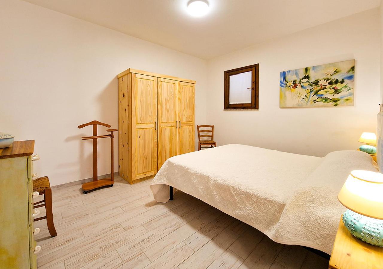 Residenza Quarto 02 - La Maddalena Διαμέρισμα Λα Μανταλένα Εξωτερικό φωτογραφία